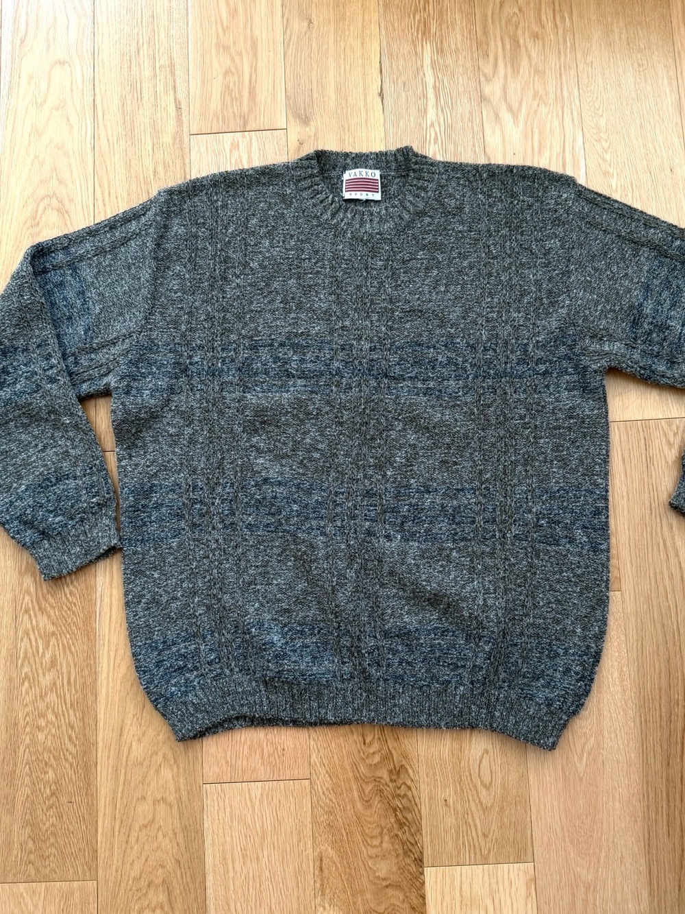 Vakko Unisex Gray Oversize Crewneck Sweater